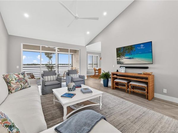 2540 NW Seagrass Drive , Unit 4A, Palm City, FL 34990