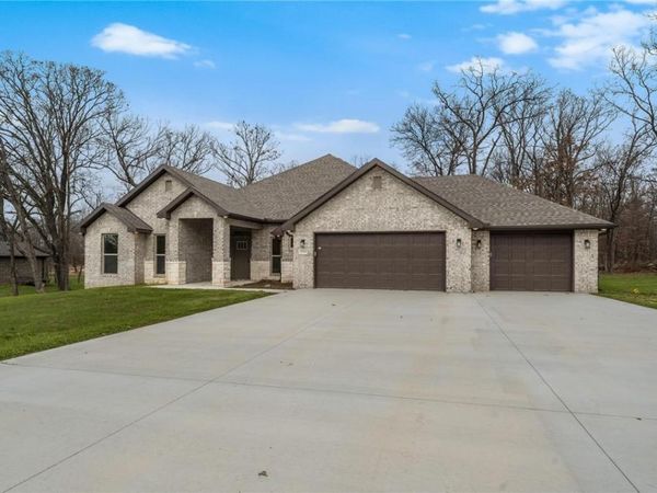 15324 S Bethel Heights Road , Gentry, AR 72734