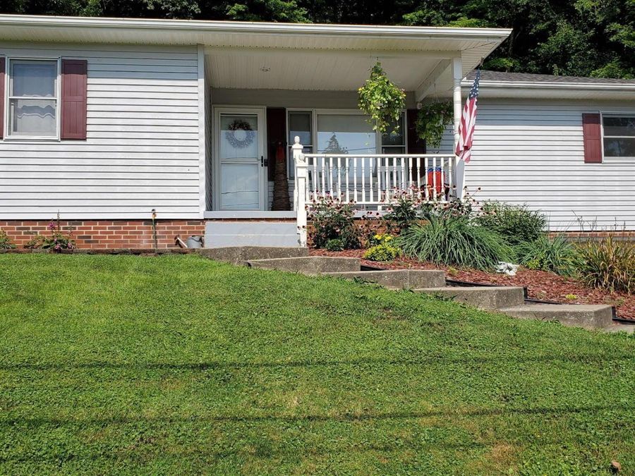 245 School Street , Bremen, OH 43107 Photo 1