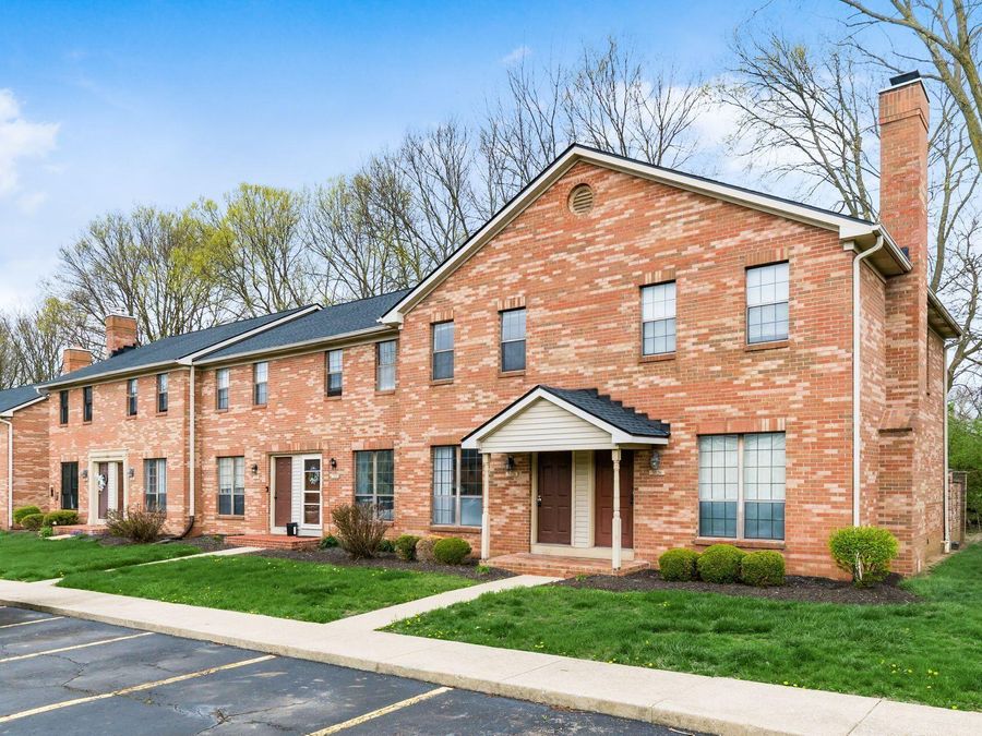 3328 Edgebrook Drive , Unit 2, Dublin, OH 43017 Photo 1