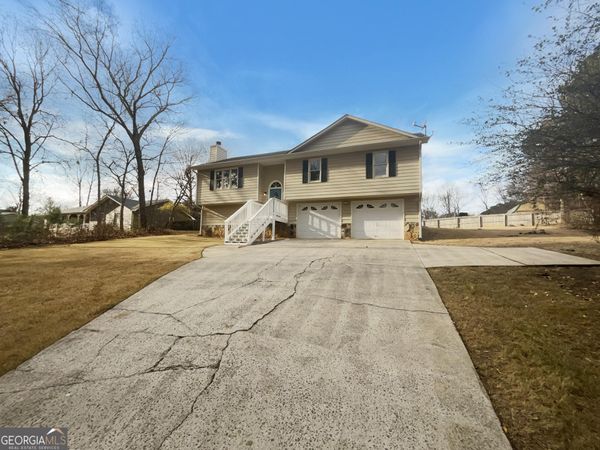 100 Oakridge Drive SE, Cartersville, GA 30121