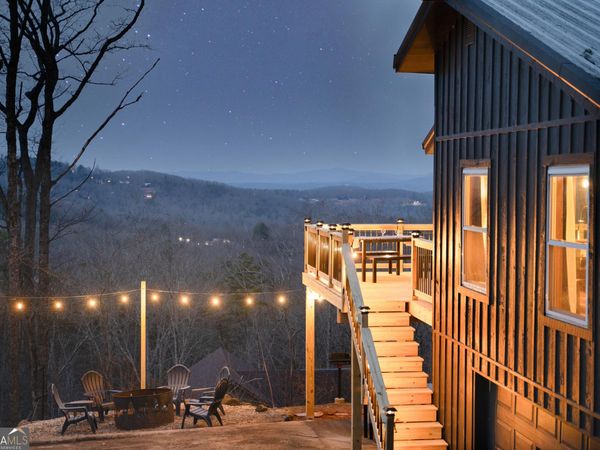 199 Highland Circle, Blue Ridge, GA 30513