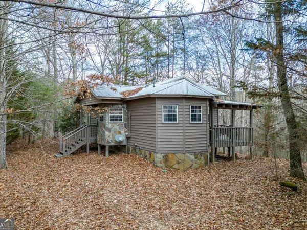 256 Nantahala Pass Road, Blue Ridge, GA 30513