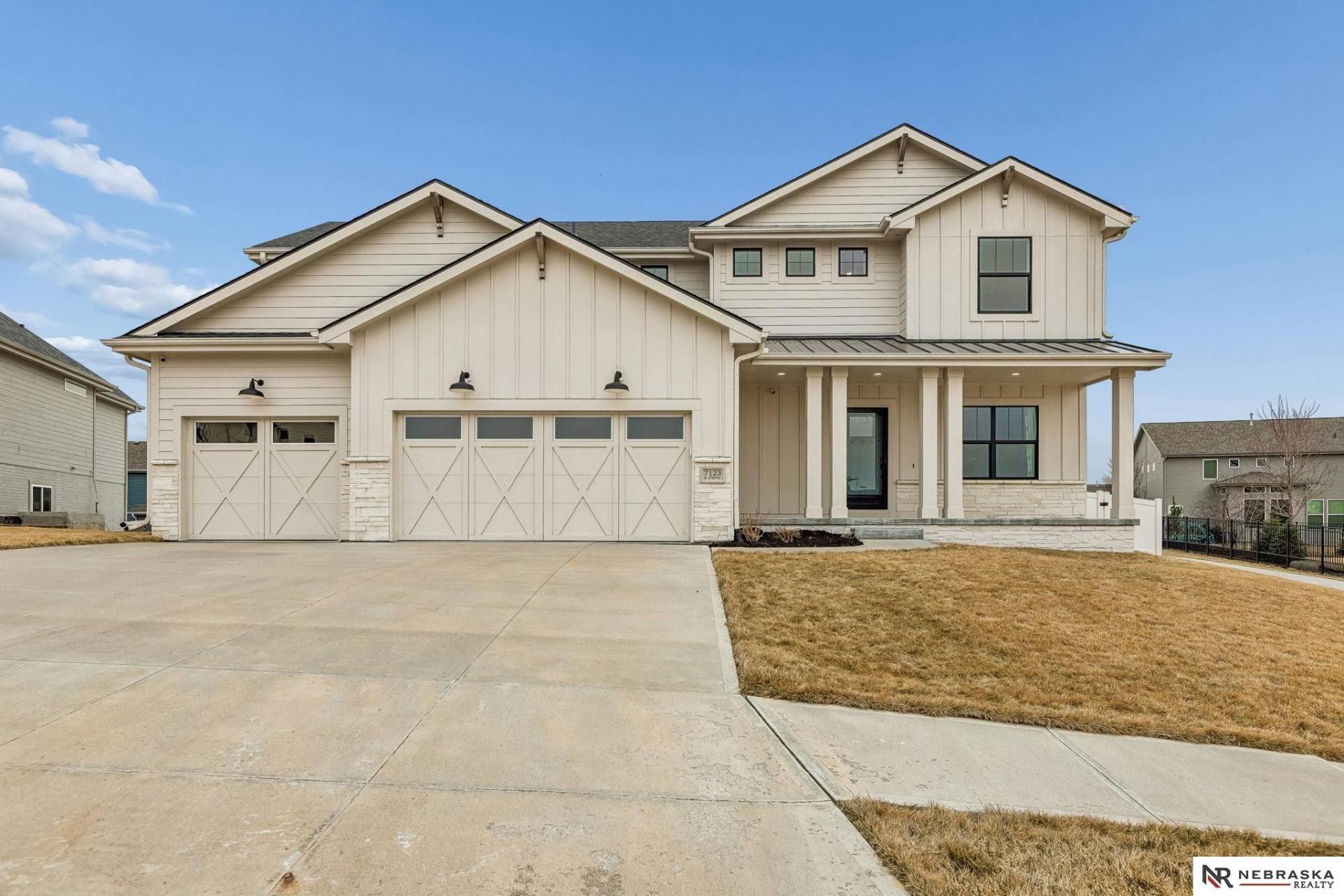 7123 N 172nd Street , Bennington, NE 68007
