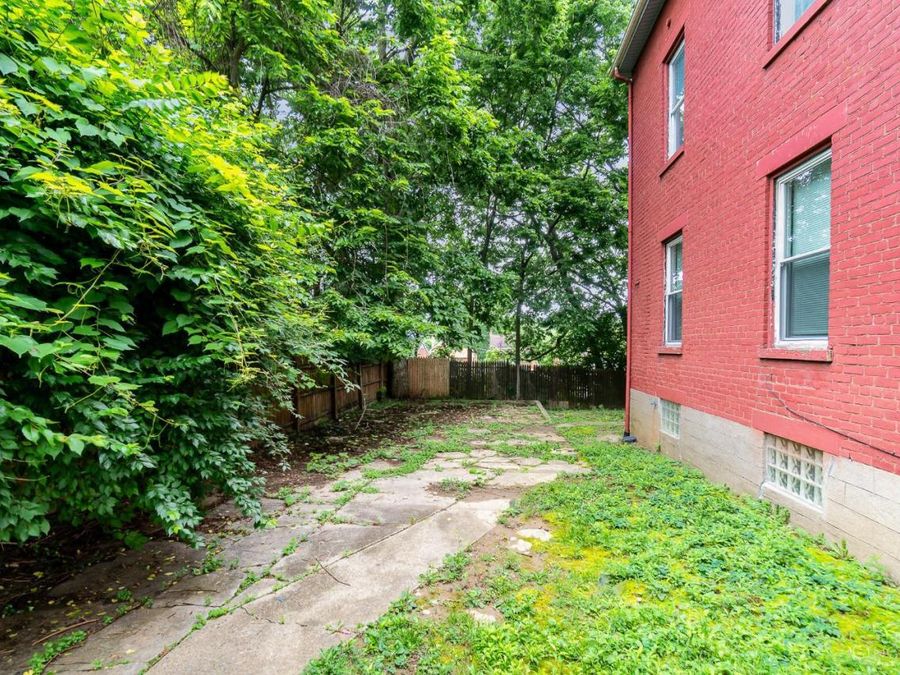 1318 Beech Avenue, Cincinnati, OH 45205 Photo 14