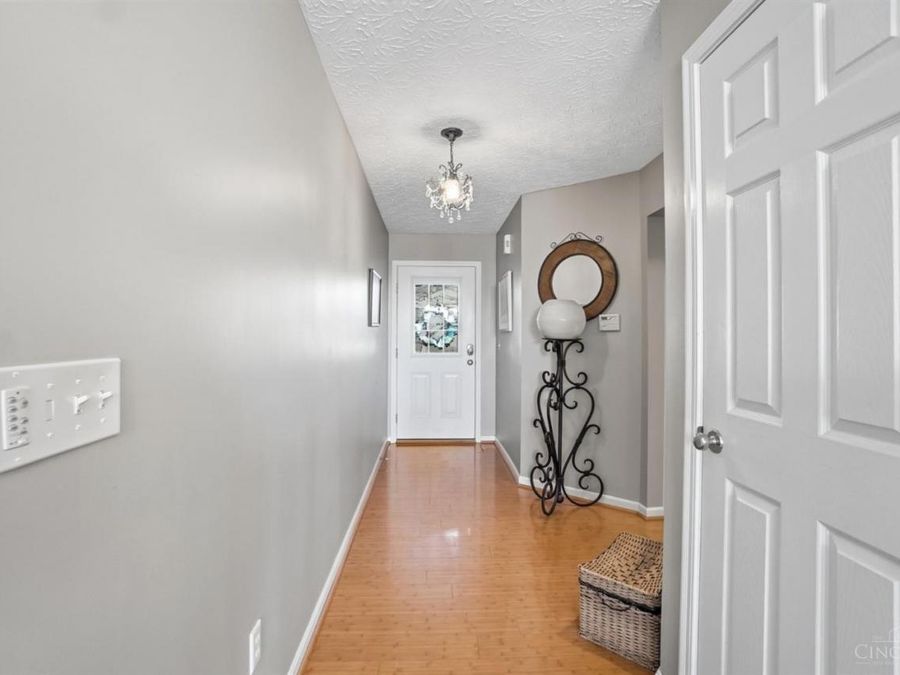 4019 Fieldsedge Drive, Mason, OH 45040 Photo 7