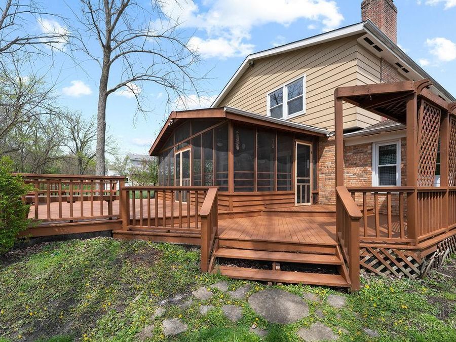 805 Weymouth Court, Springdale, OH 45240 Photo 14