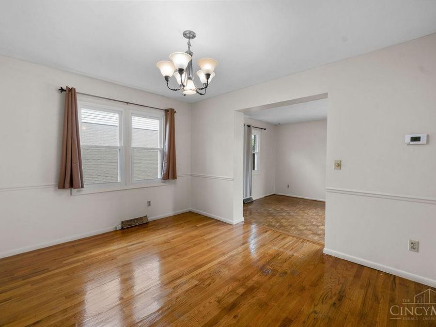 805 Weymouth Court, Springdale, OH 45240 Photo 5