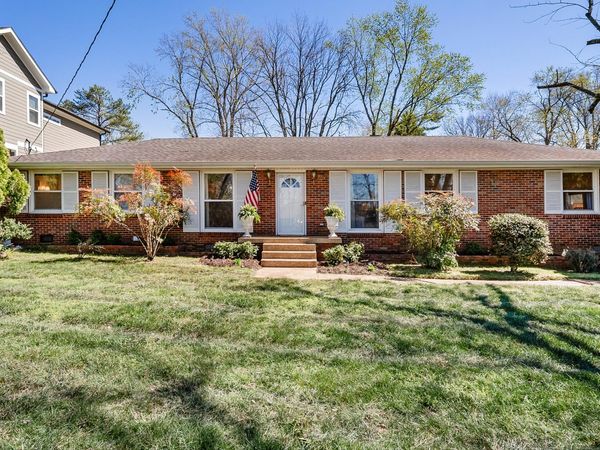 655 McMurray Dr , Nashville, TN 37211