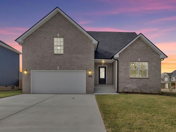 295 Griffey Estates , Clarksville, TN 37042