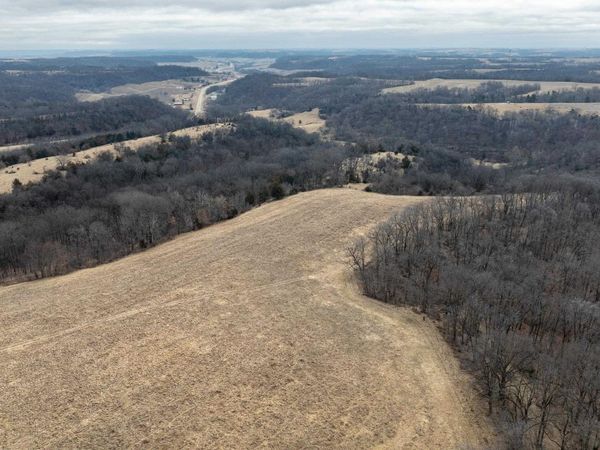 Lot 2 S 52 Route, Dubuque, IA 52003