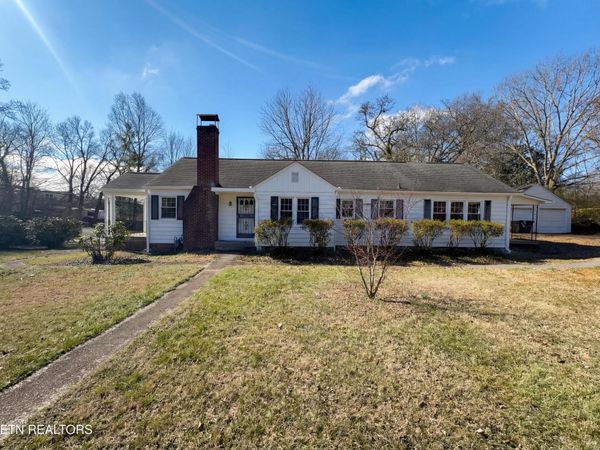 5513 Lake Shore Drive, Knoxville, TN 37920