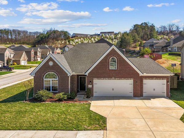 910 Springwood Lane, Maryville, TN 37801