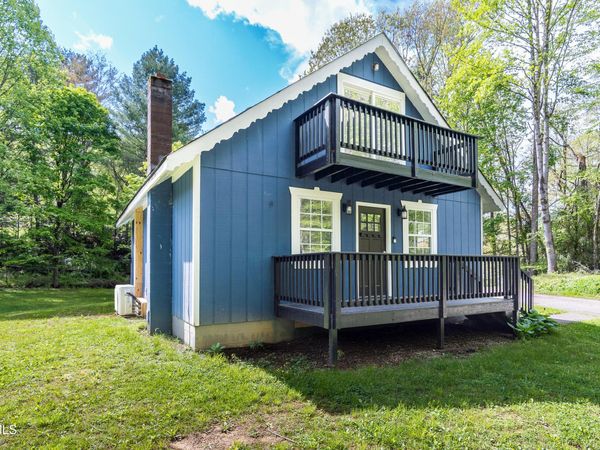 388 Crestwood Drive, Mountain City, TN 37683