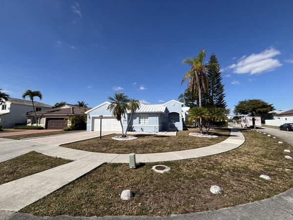 7790 SW 161st Avenue , Miami, FL 33193