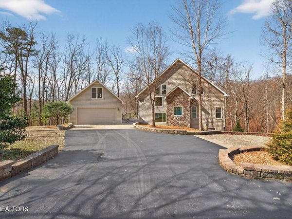 50 Poston Place , Monterey, TN 38574