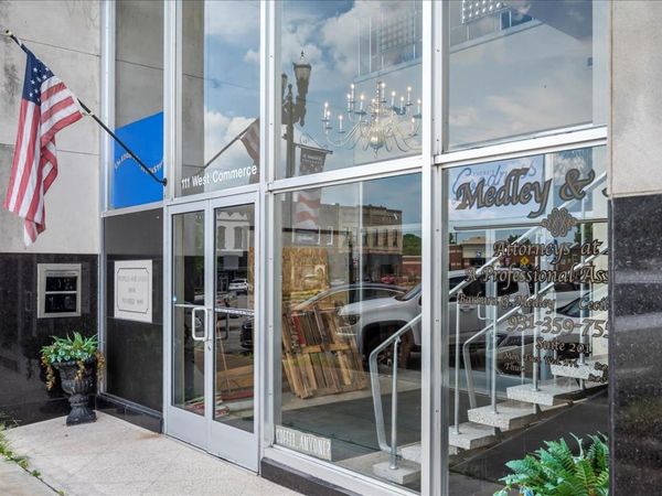 111 W Commerce St , Lewisburg, TN 37091