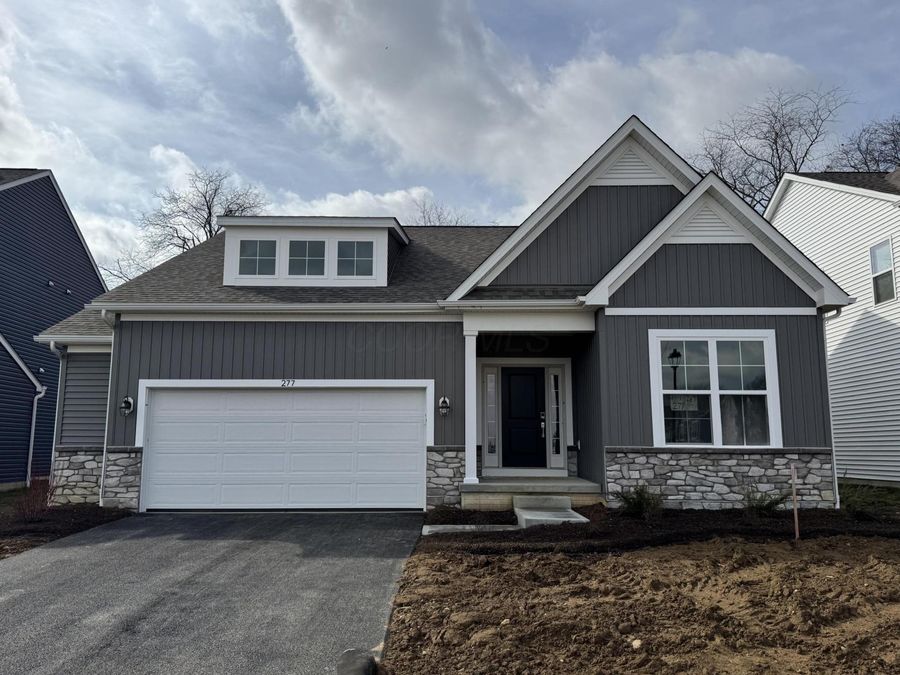 277 Olympic Loop , Commercial Point, OH 43116 Photo 1