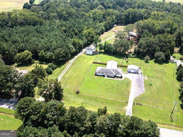 635 Jackson Lake Road, Mansfield, GA 30055