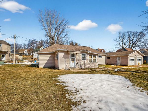 105 North Street NE, Preston, MN 55965