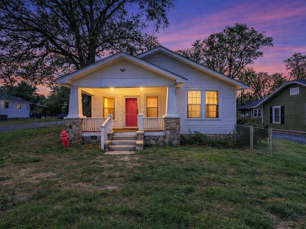 5422 Clemons Road, Chattanooga 37412
