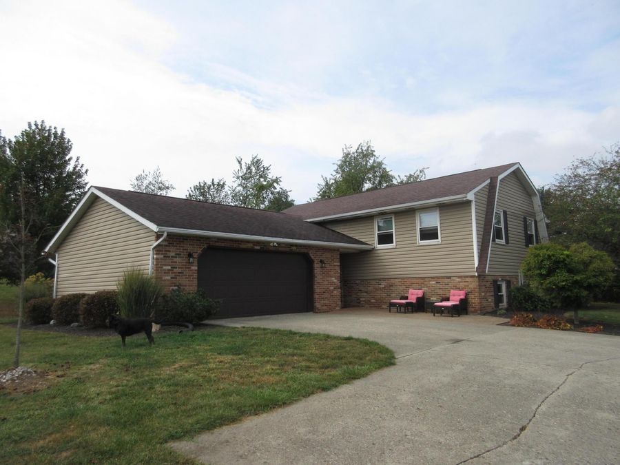 1906 Seminary Road , Heath, OH 43056 Photo 1