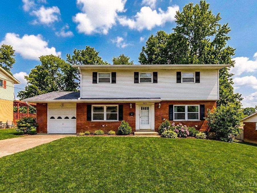 9369 Ranchill Drive, Cincinnati, OH 45231 Photo 1