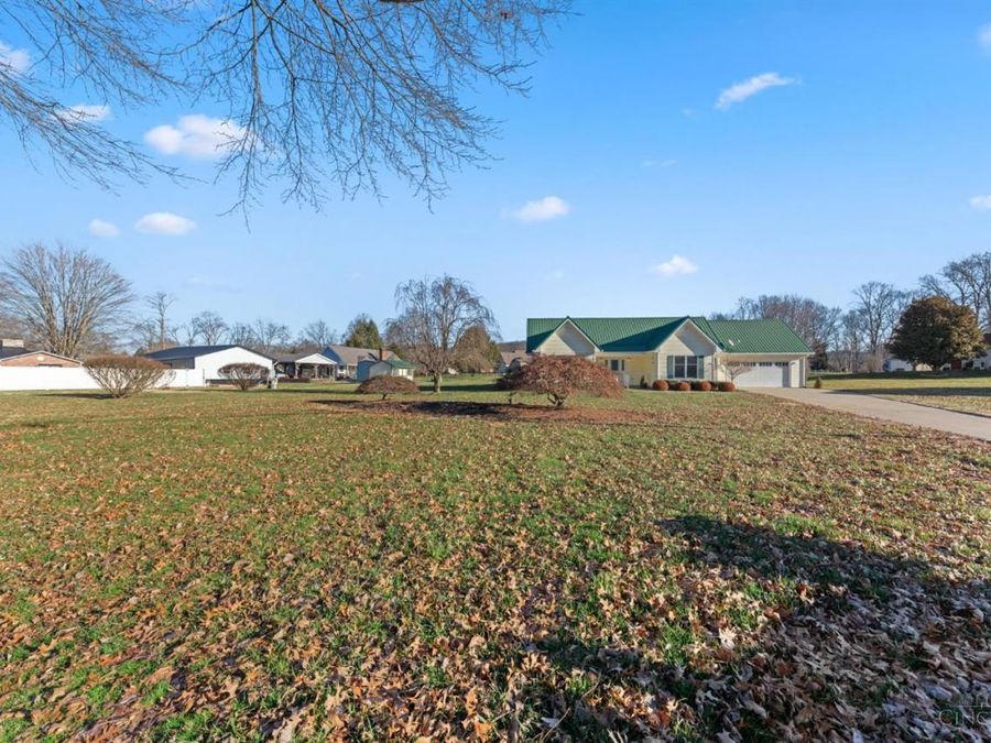 295 Litton Circle, Aberdeen, OH 45101 Photo 6