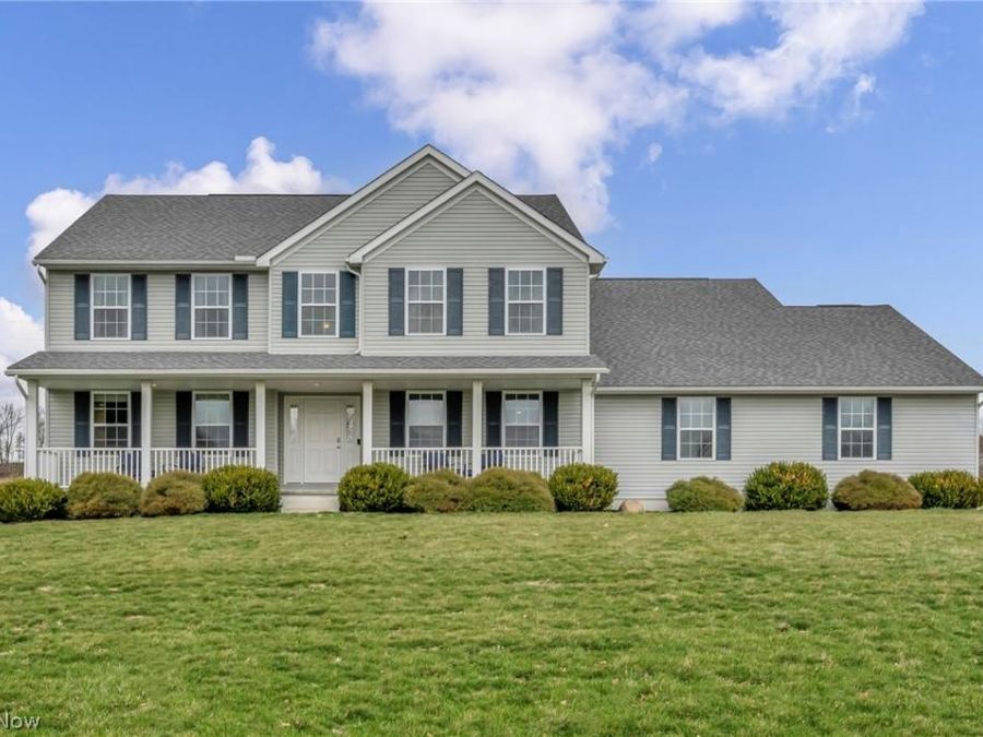 1559 Gray Fox Drive , North Canton, OH 44720 Photo 1