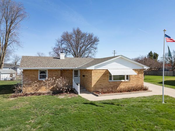 989 Dayton Court , Galesburg, IL 61401
