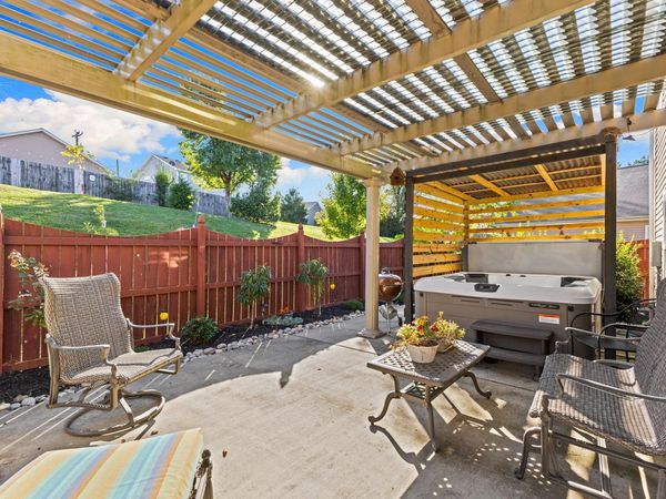 4808 Irving Ln , Nashville, TN 37214