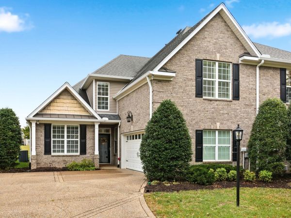 1221 Chickadee Cir , Hermitage, TN 37076