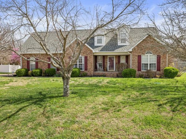 308 Autumn Glen Dr , Murfreesboro, TN 37129