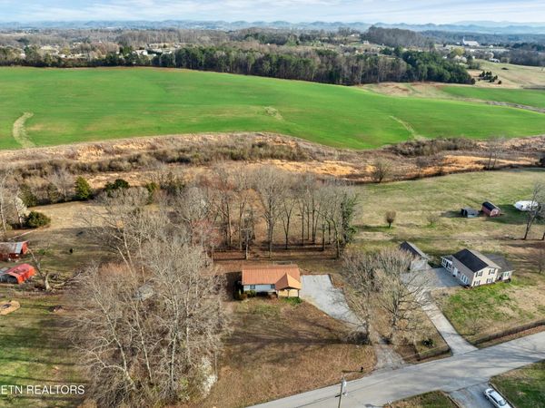 314 Thompson Rd , Madisonville, TN 37354