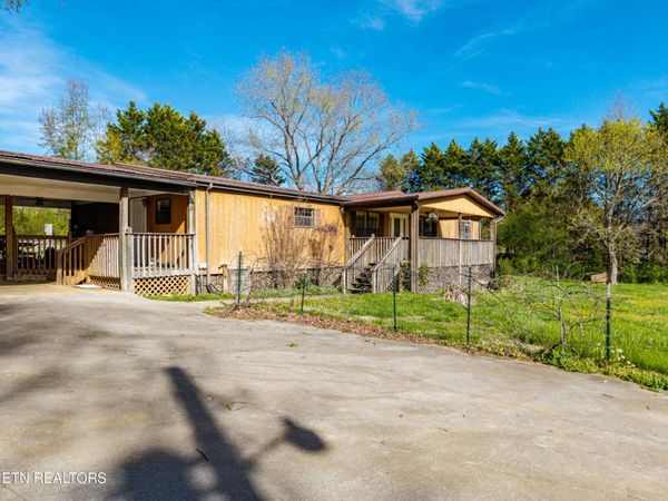 337 River Ford Rd , Maryville, TN 37804