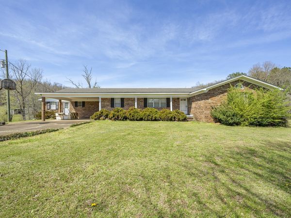 2980 CLIFTON TURNPIKE RD, Waynesboro, TN 38485