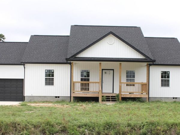900 Michaels Road , Trenton, GA 30752