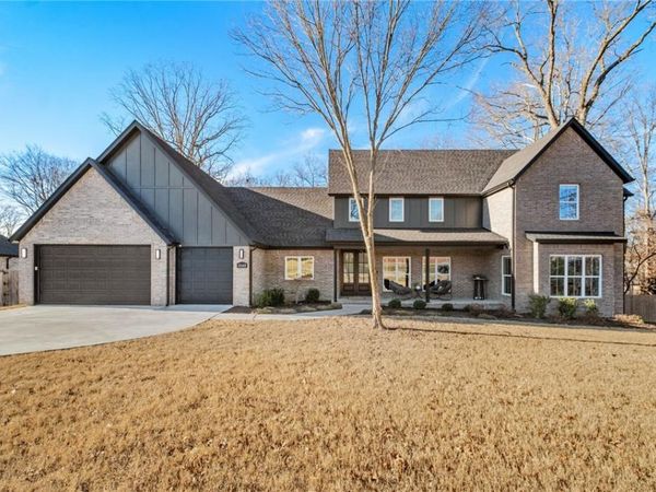 12442 Wildwood Drive , Rogers, AR 72756