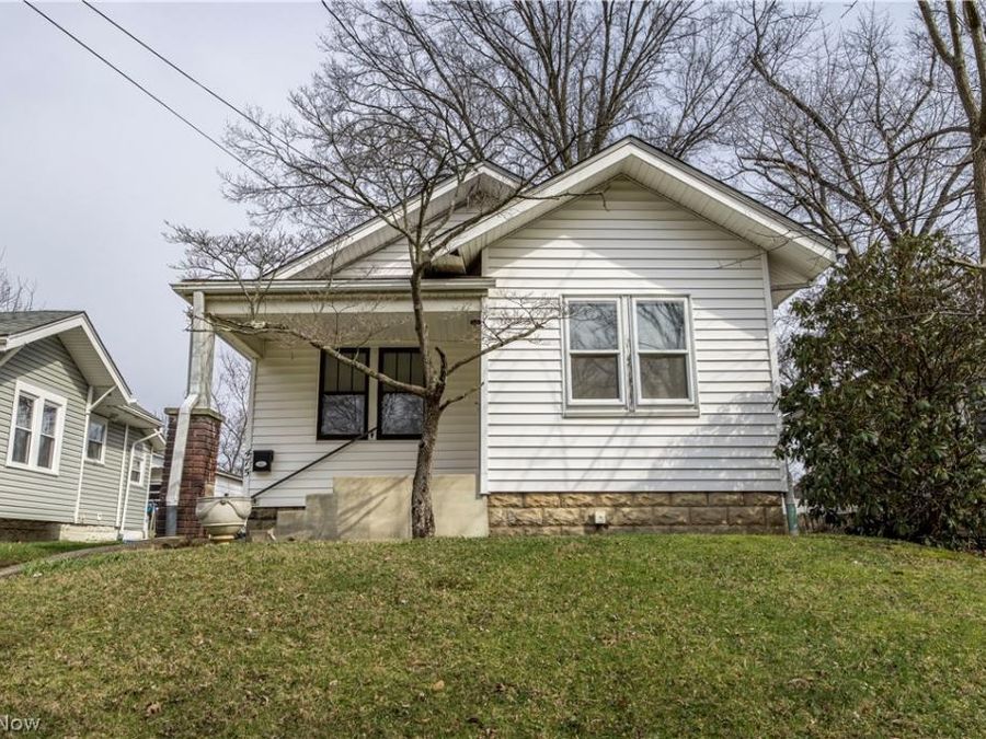 475 Sullivan Avenue , Akron, OH 44305 Photo 1