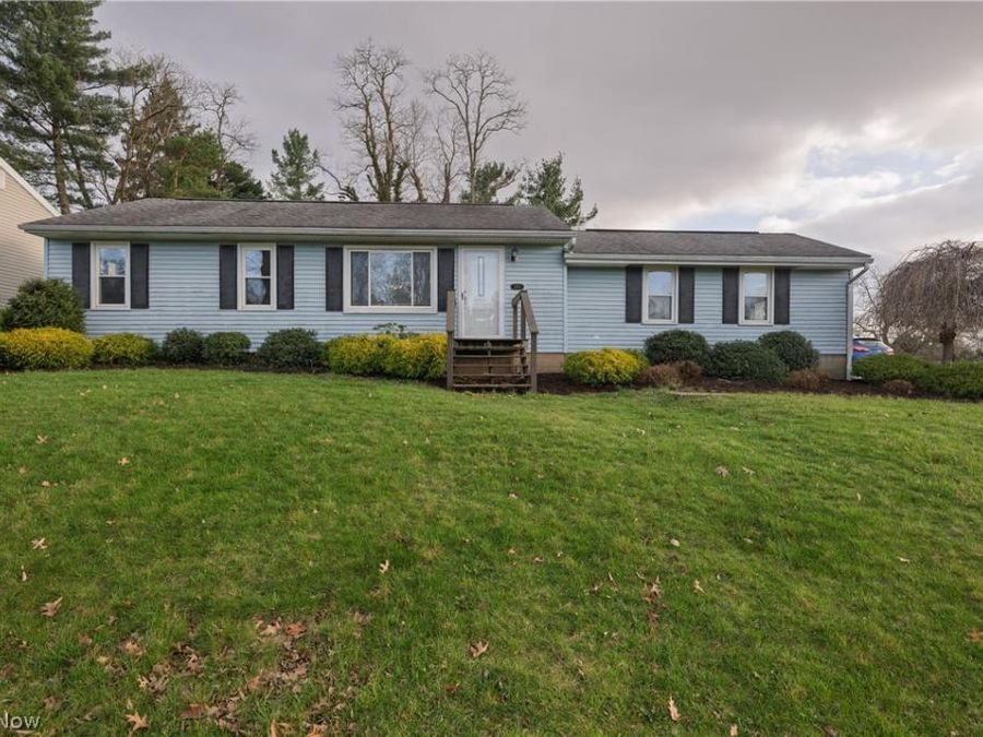 254 Ohio Avenue NW, New Philadelphia, OH 44663 Photo 1