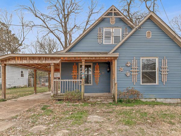735 Oak W , Jonesboro, AR 72401