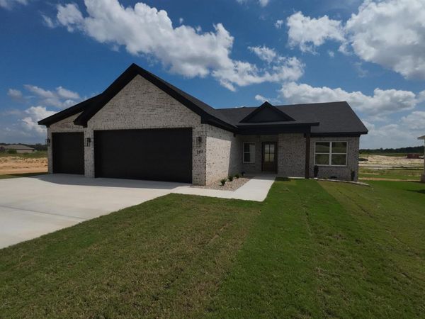 149 Kelton , Hensley, AR 72065