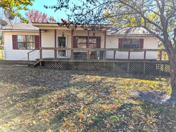 80 South E , Cushman, AR 72526