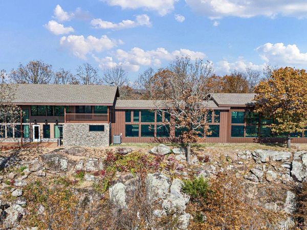 170 Piney Point , Pottsville, AR 72858