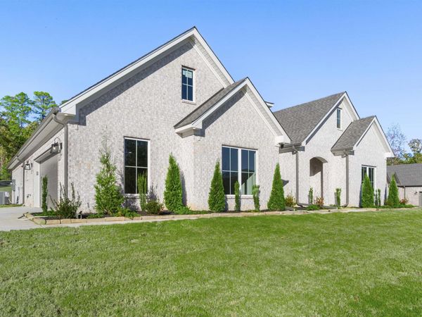 288 Middleton Place , Benton, AR 72019
