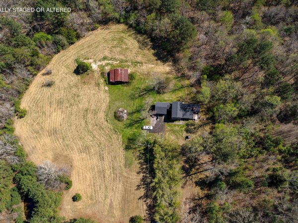 1899 Boss Road, Chickamauga 30707