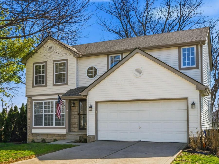 1129 PEBBLE BROOK Drive , Columbus, OH 43240 Photo 1