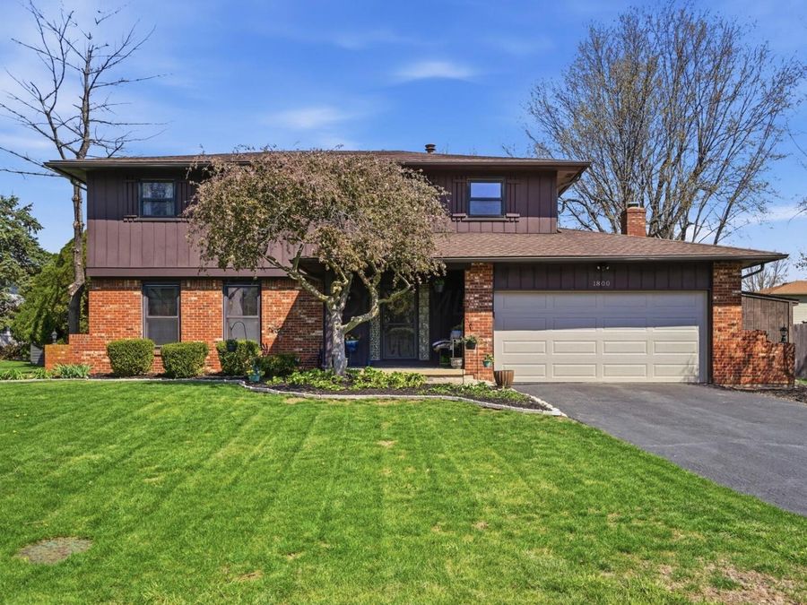 1800 Lakehill Court , Columbus, OH 43229 Photo 1