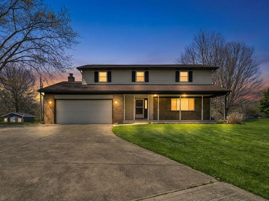 2656 Patterson Road SW, Pataskala, OH 43062 Photo 1