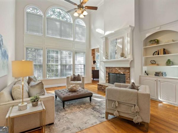 6427 Blue Water Drive, Buford, GA 30518